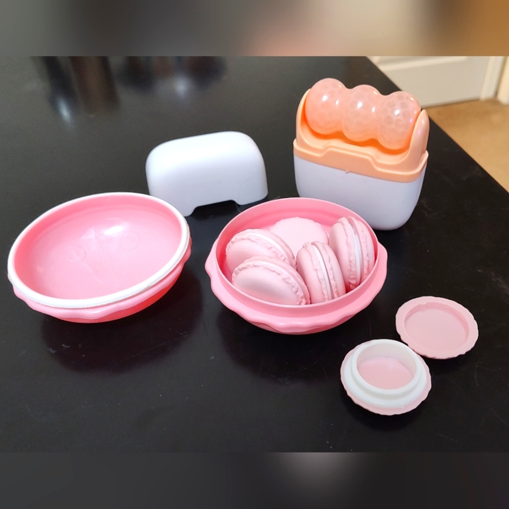NWOB cute macaron storage boxes and ice roller